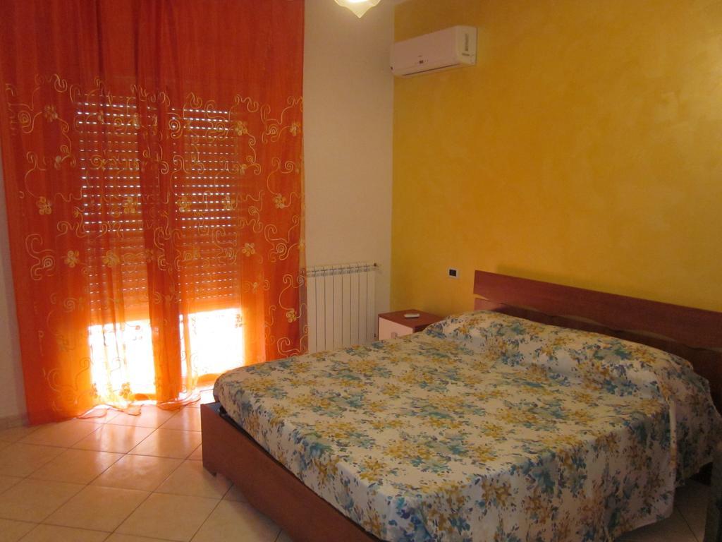 Appartamento Vallone Petrara Reggio de Calabre Chambre photo